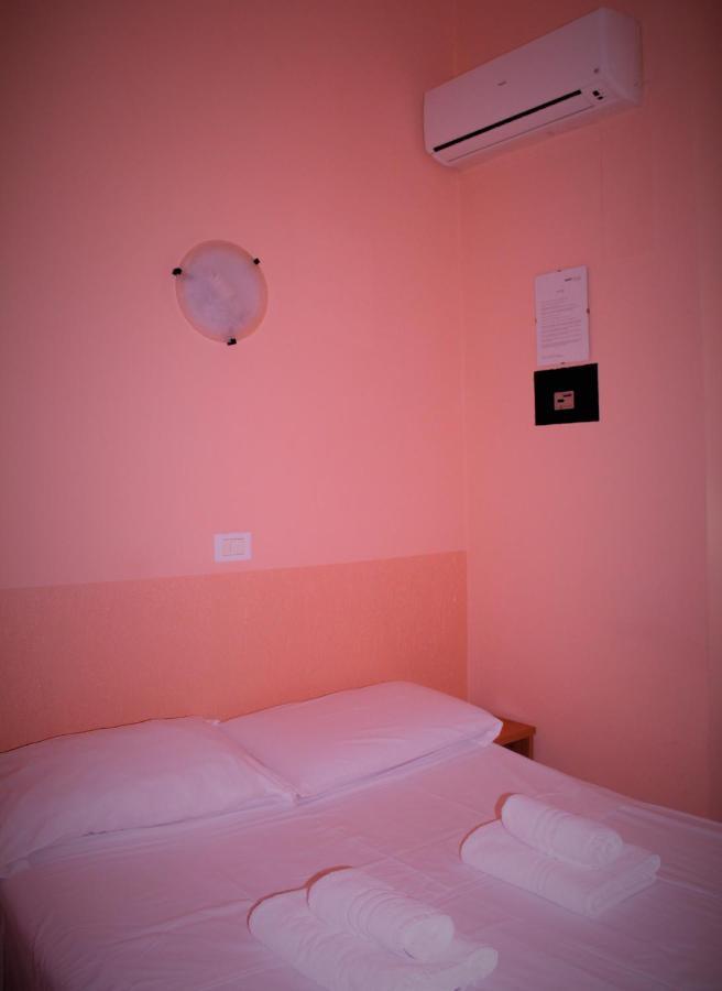 Hotel Moon Light Rome Buitenkant foto