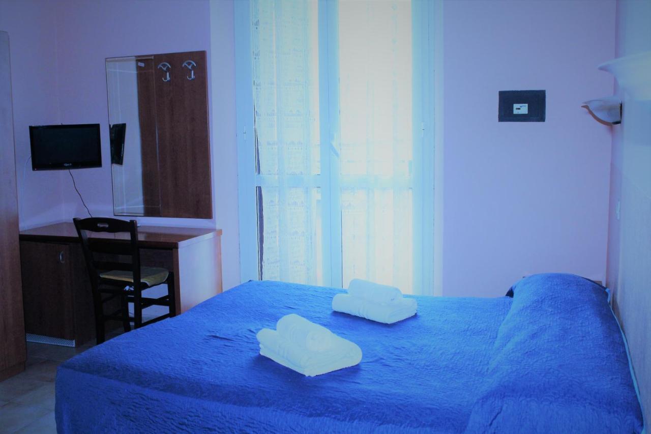 Hotel Moon Light Rome Buitenkant foto